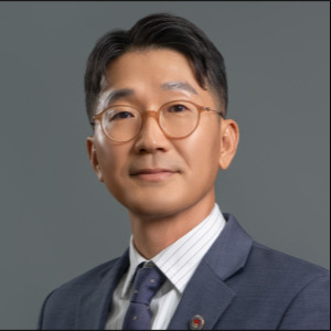 Kevin Kang